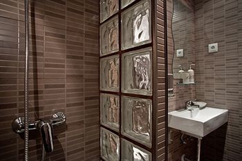 Abel Victoriano - Hostal