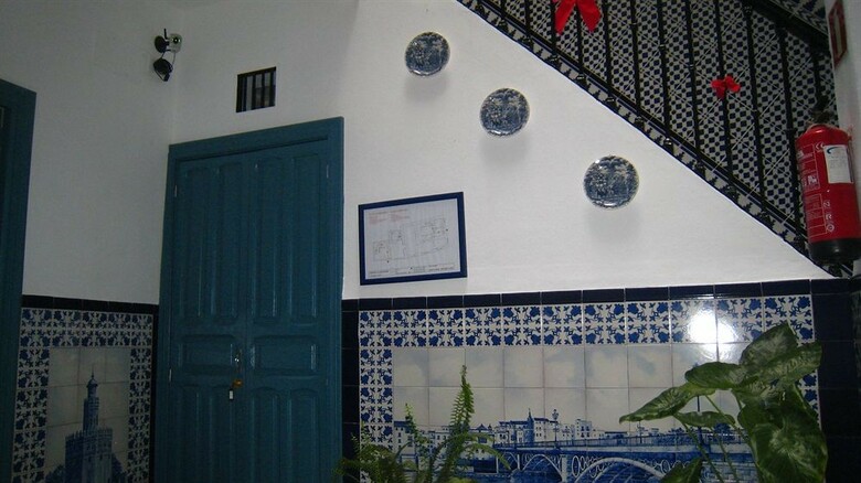 Hostal Pensi�n Montore�a