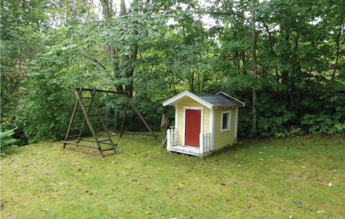 Four-bedroom Holiday Home In Malmkoping