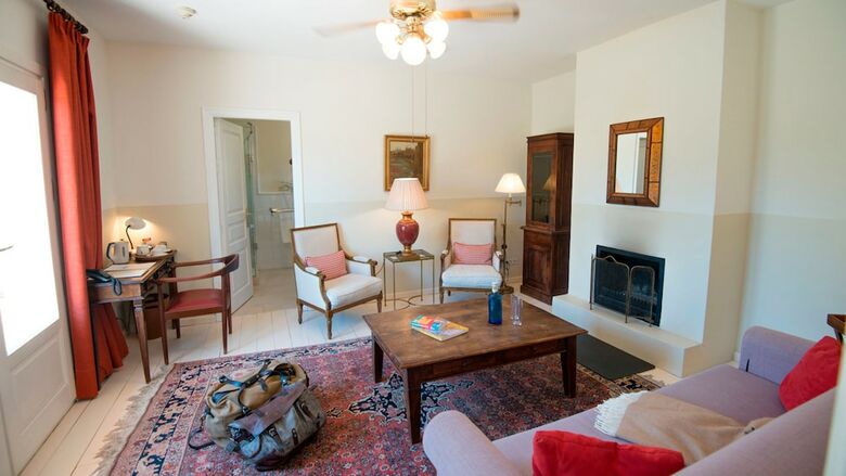 Hotel La Fuente De La Higuera