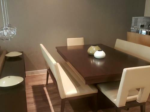 Weom Apartments