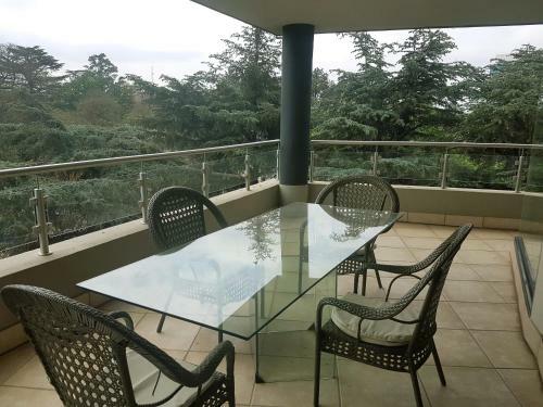 Weom Apartments
