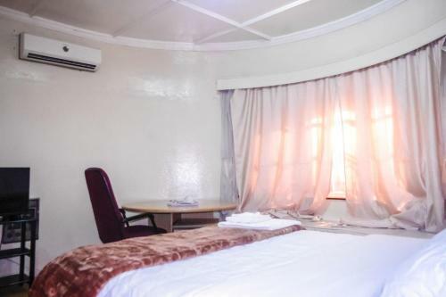 Hostal Ltn Lodge