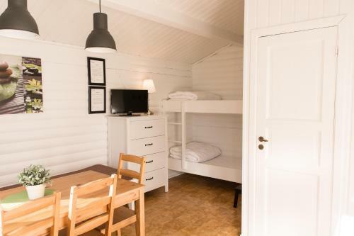 Sel�ter Camping
