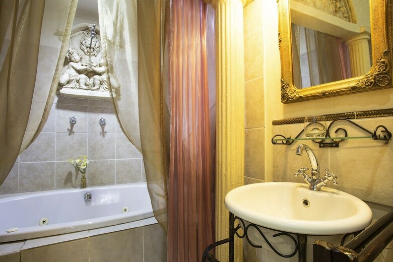 Hostal De Ark Guest House