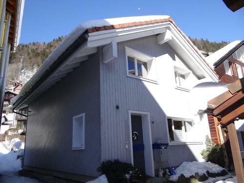 Apartamento B�hl 13