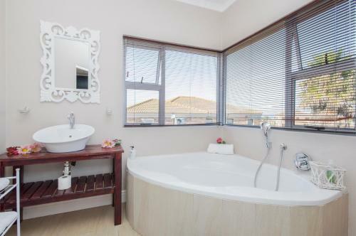 Hostal King Guest Lodge