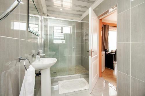 Hostal King Guest Lodge