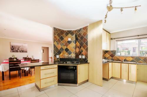 Hostal King Guest Lodge