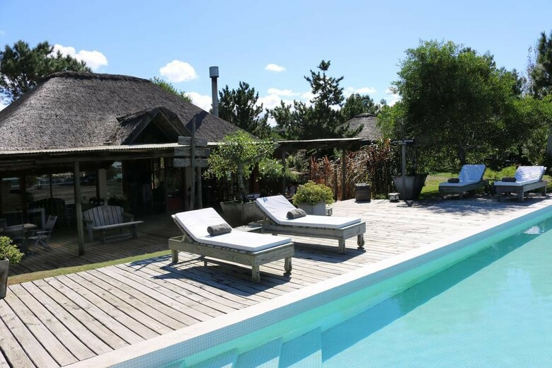Casa Suaya Hotel