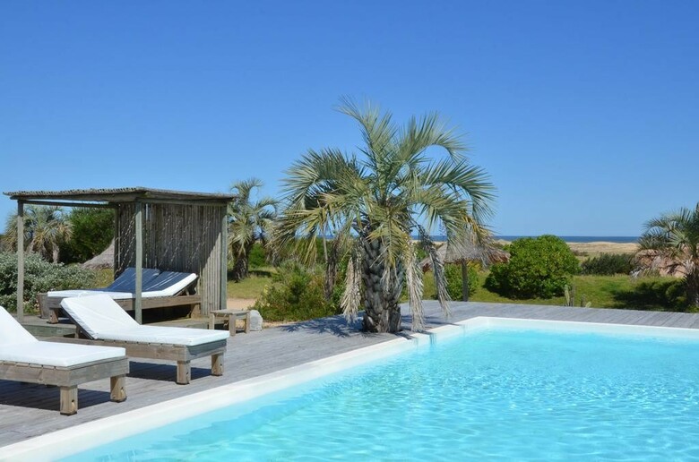 Casa Suaya Hotel