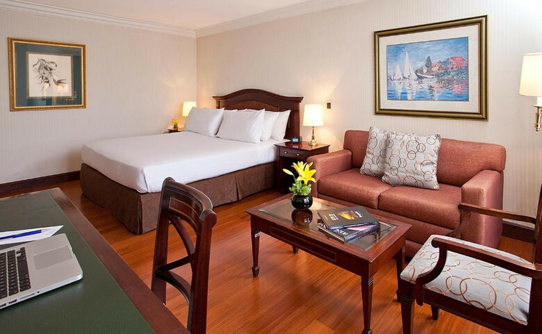 Exe Santaf� Boutique Hotel