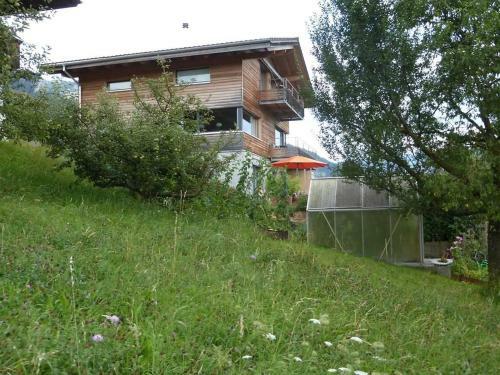 Apartment Houb�