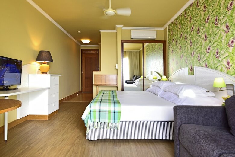 Pestana Bay Ocean Aparthotel - All Inclusive