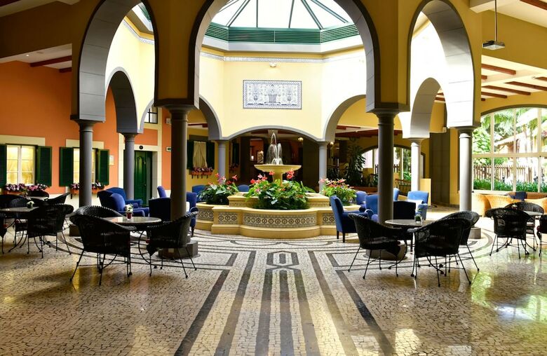 Pestana Village Garden Resort Aparthotel