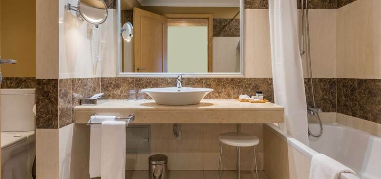 Pestana Carlton Madeira Ocean Resort Hotel