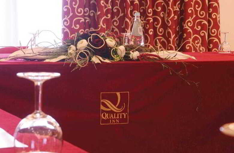 Hotel Quality Inn Portus Cale