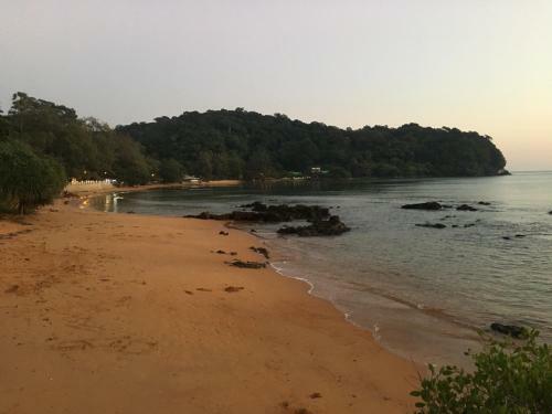 Anatta The Cliff House