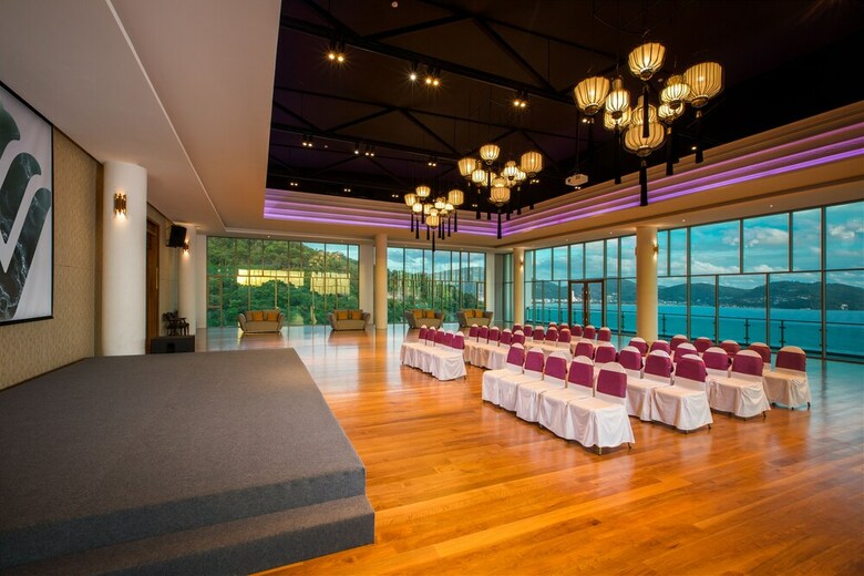 Hotel Wyndham Grand Phuket Kalim Bay