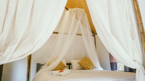 Hostal Yanui Beach Hideaway