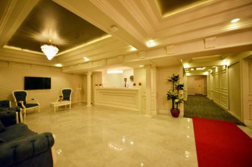 Andalouse Elegant Suite Hotel