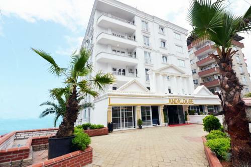 Andalouse Elegant Suite Hotel