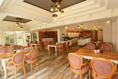 Andalouse Elegant Suite Hotel