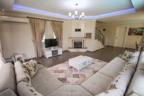 Villa Phoenix