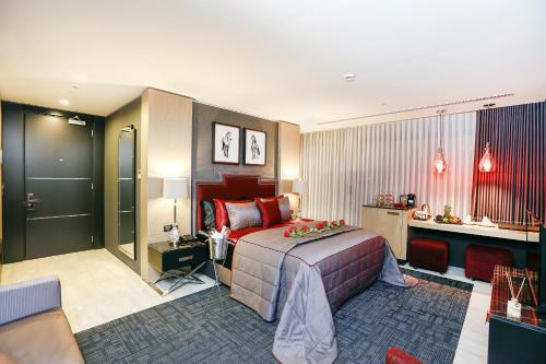 Mia City Hotel