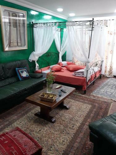 Hostal Dar Kamy