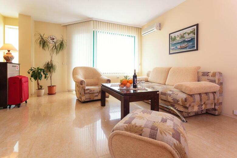 Apartamento Bright House