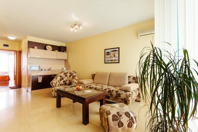 Apartamento Bright House