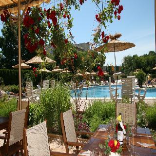 Residencia Joya Park Complex