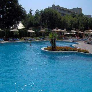 Residencia Joya Park Complex