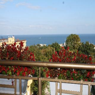 Residencia Joya Park Complex
