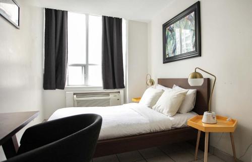 Hostal Hi-toronto