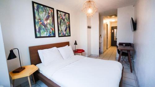 Hostal Hi-toronto