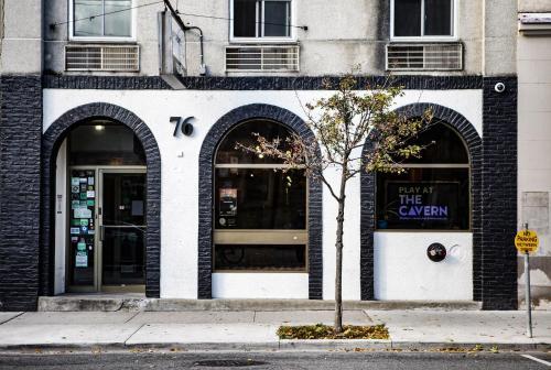 Hostal Hi-toronto