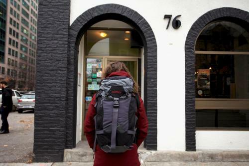 Hostal Hi-toronto