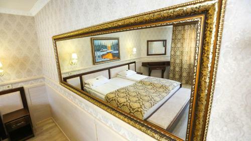 Home Hotel