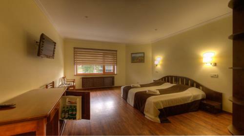 Home Hotel