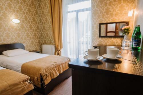 Hotel Golden Crown