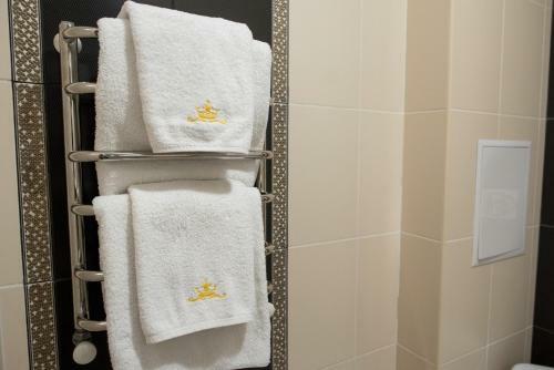 Hotel Golden Crown