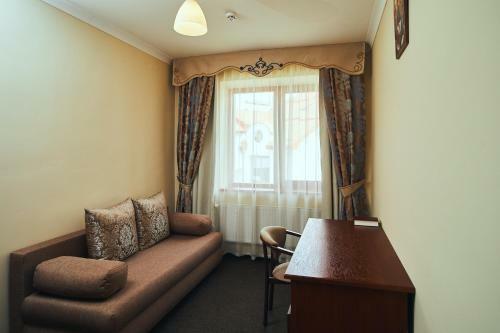 Hotel Patriarshyi