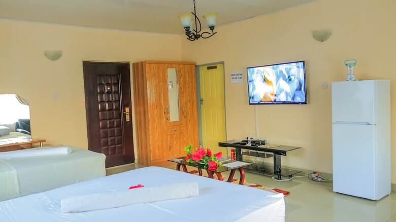 Km Executive Lodge