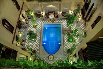 Riad Salam Fes
