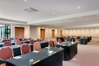 Protea Hotel By Marriott Rustenburg Hunters Rest