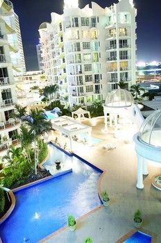 Apartamento Phoenician Resort