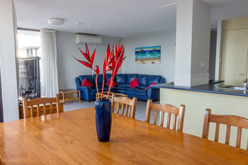 Windward Apartments
