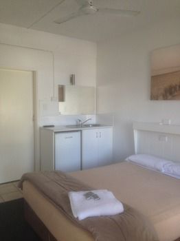 Hoey Moey Backpackers - Hostel